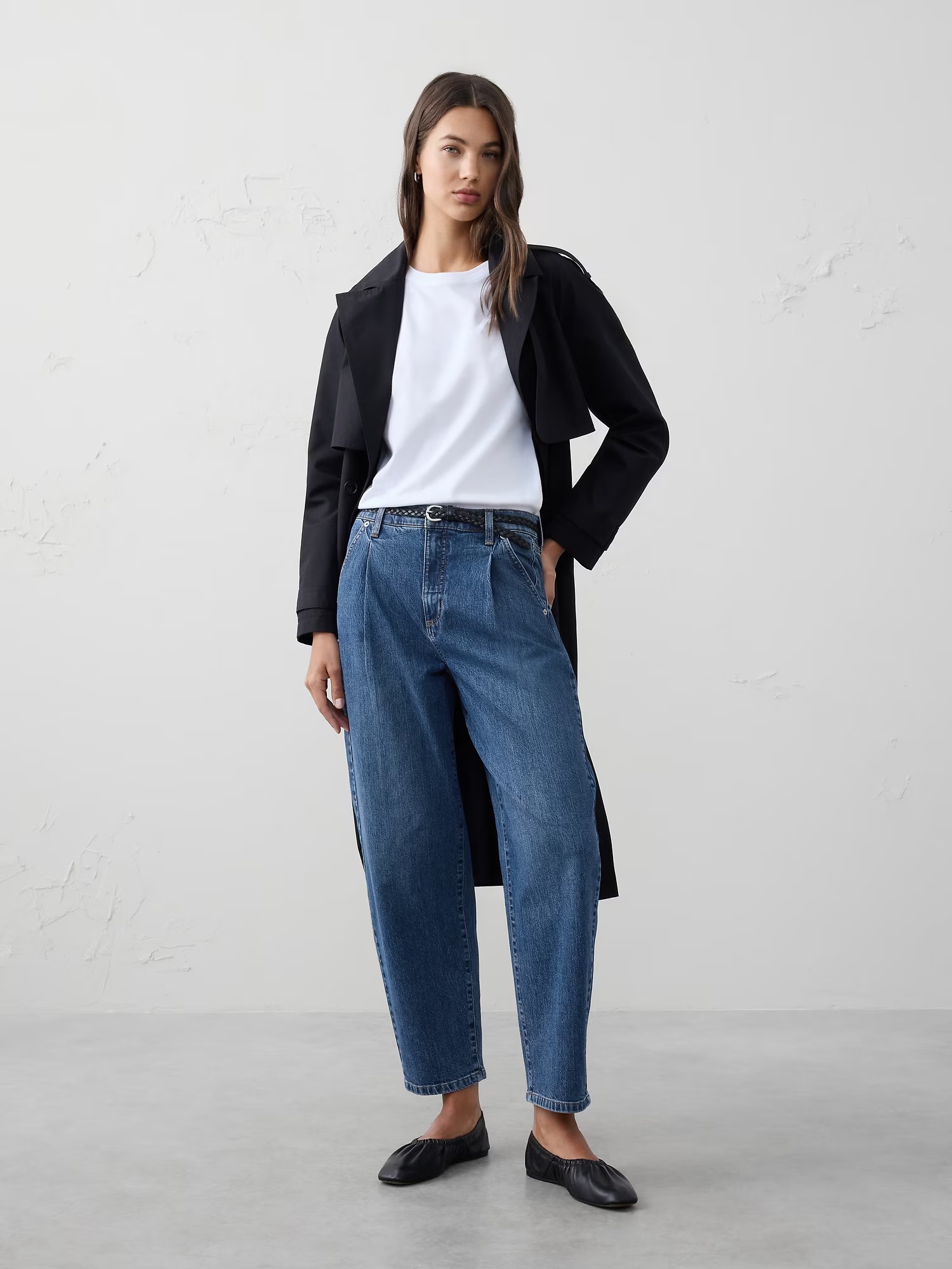 Barrel Ultra High-Rise Trouser Jean - Dark Wash