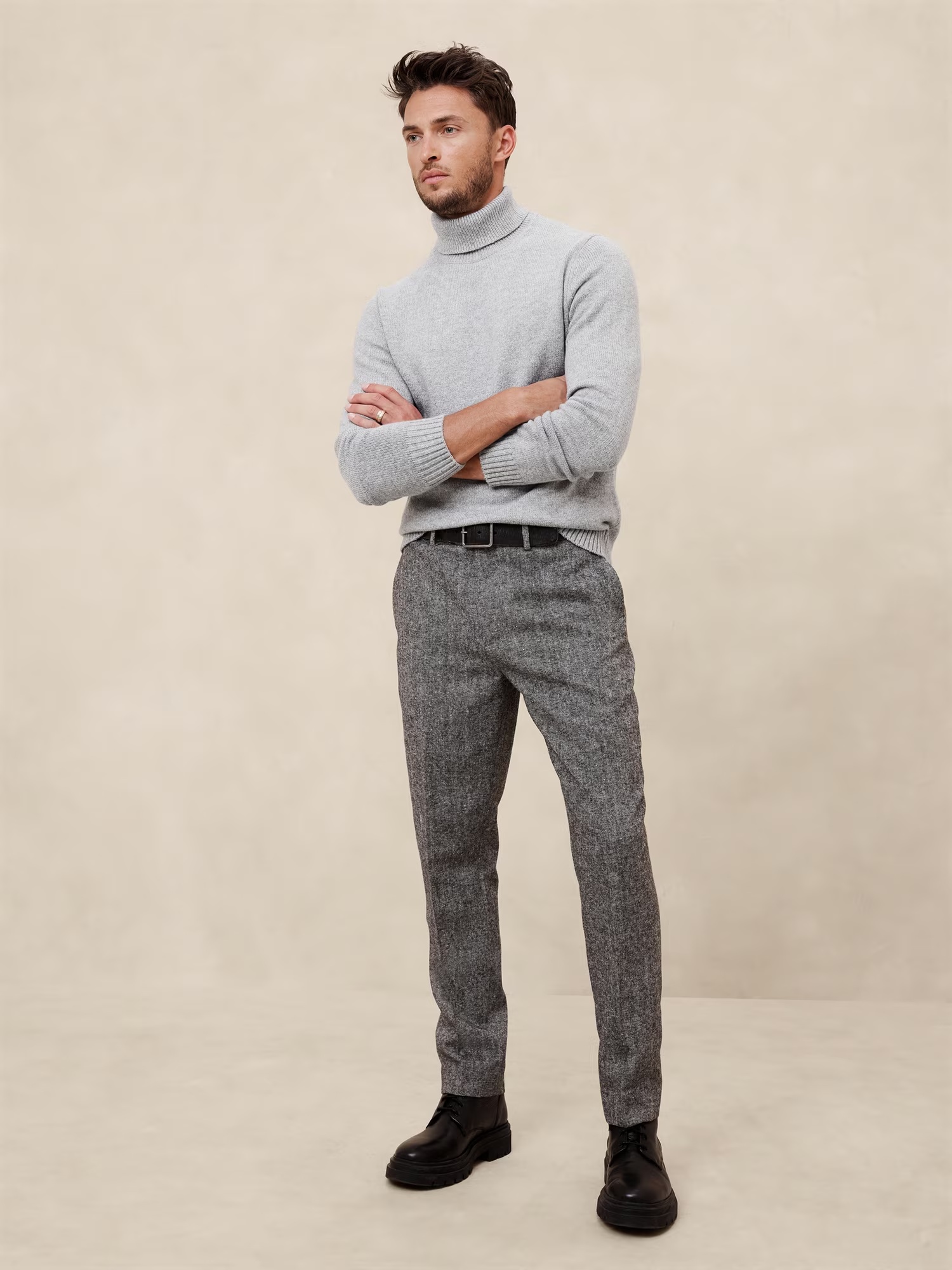 Cozy Turtleneck Sweater - Gray
