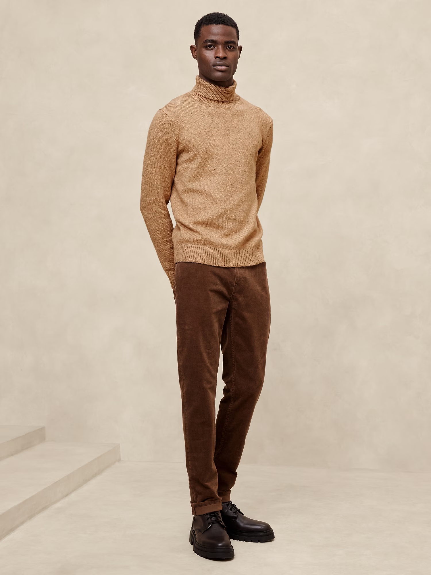 Cozy Turtleneck Sweater - Camel