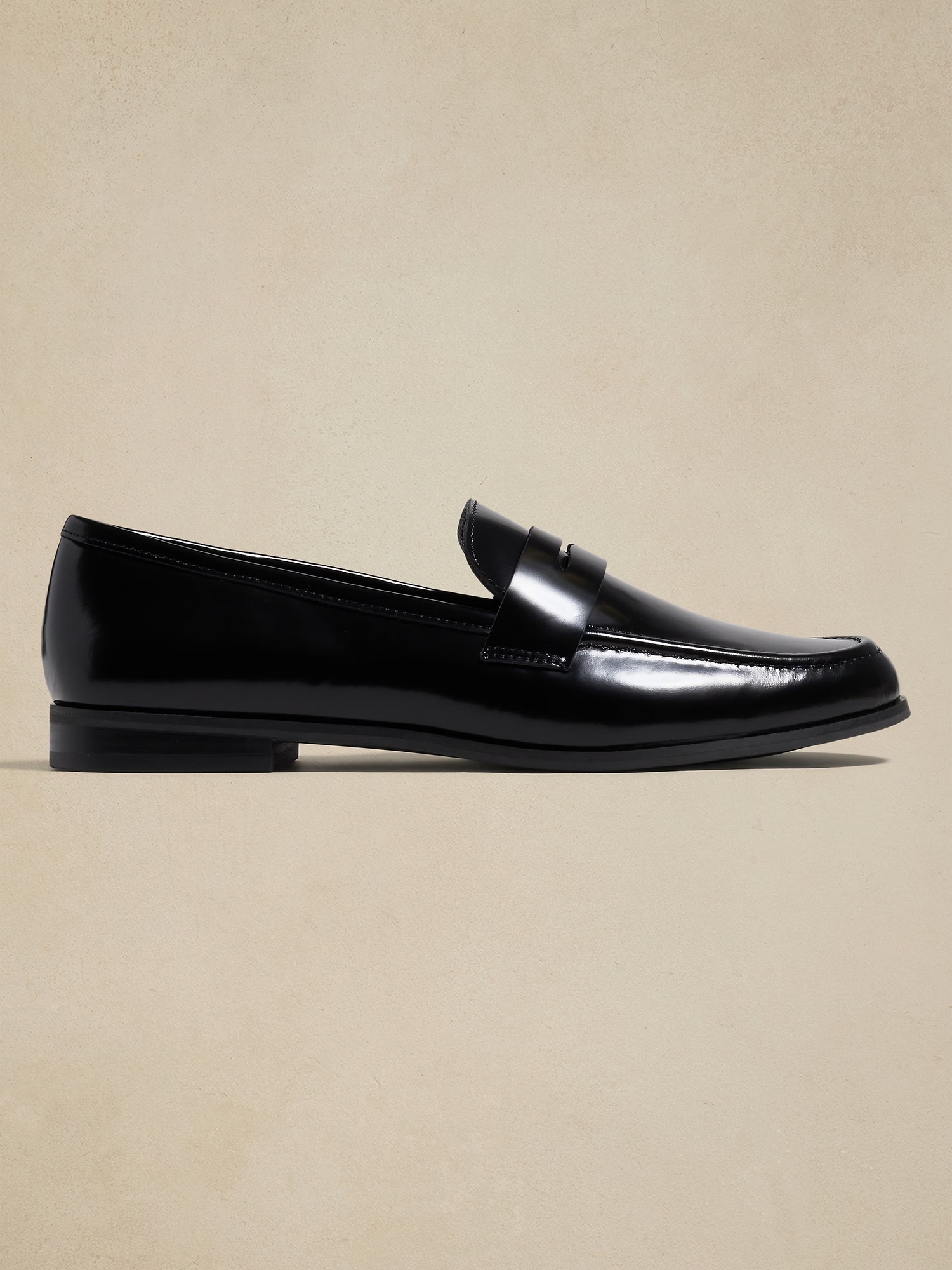 Leather Loafer - Black